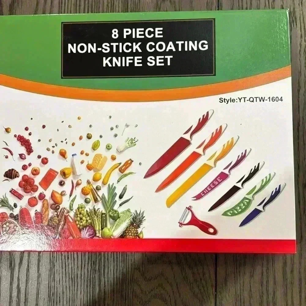 8 piece knife set, NWOT